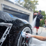 32Washing50 car washing nissan gtr